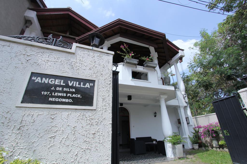 Angel Villa Negombo Exterior photo