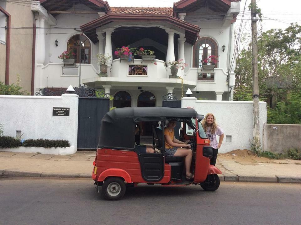 Angel Villa Negombo Exterior photo